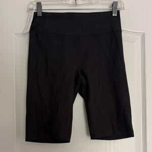 NWT Outdoor Voices Black Warm Up 10” Shorts Size Small